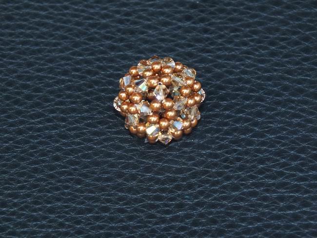 3D Kugel-Anh�nger aus echten Swarovski Perlen